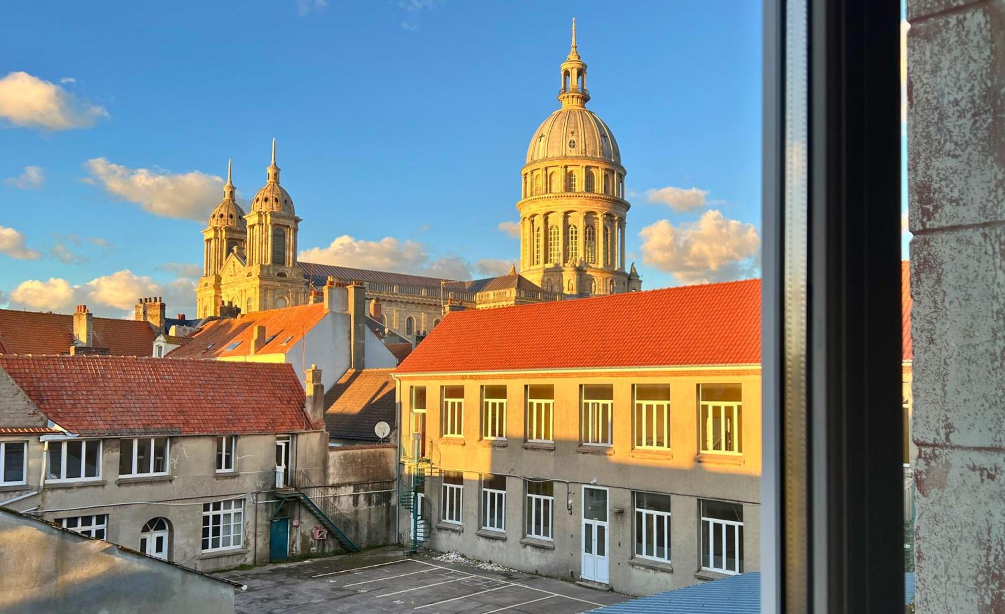 Le 28 - Residence De Standing En Vieille-Ville Avec Parking Boulogne-sur-Mer Dış mekan fotoğraf